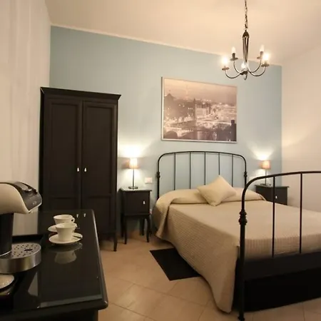 Jolie Bed and breakfast 3*