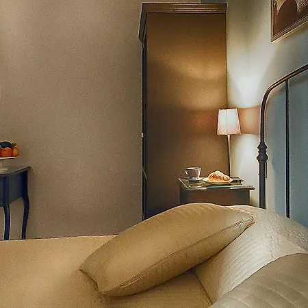Jolie 3* Roma
