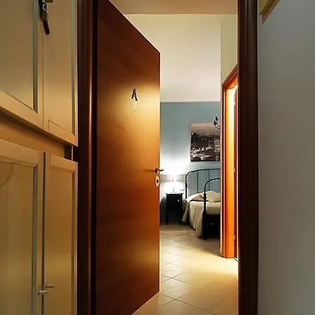 Jolie Bed & Breakfast 3*