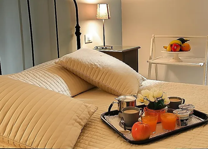 Jolie Bed & Breakfast 3*