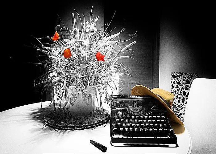 Jolie Bed & Breakfast